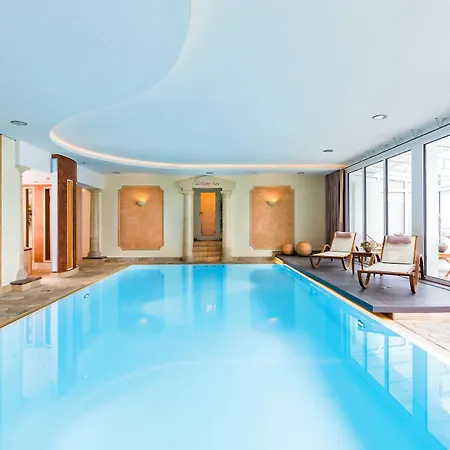 Noltmann-peters 3*